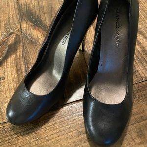 Franco Sarto Classic Black Leather Heels Sz 9.5 Dressy Office Holiday Minimalist